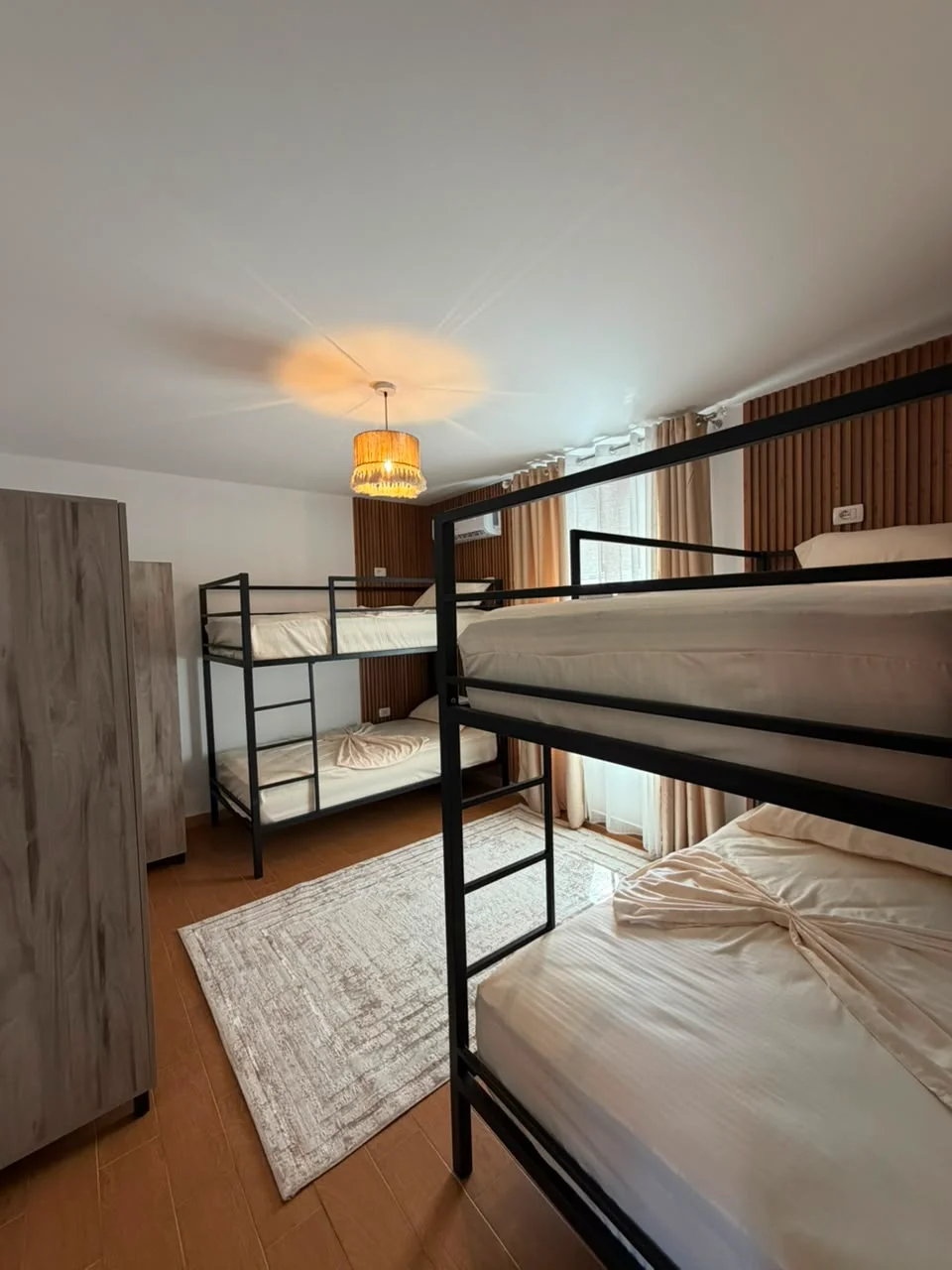 Bed in 6-Bed Mixed Dormitory Room